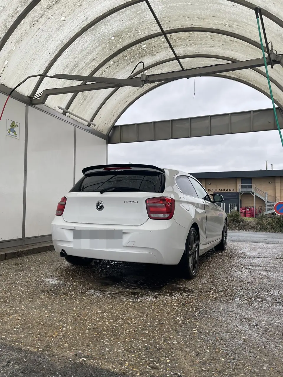 BMW 120d rachetée avec paiement le jour même en Gironde